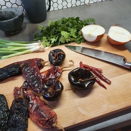 Whole dried chillies, cascabel, acho, new mexico, arbol, chipotle